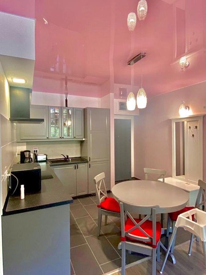 Sweet Pink By Miro Apartment Sinaia Esterno foto