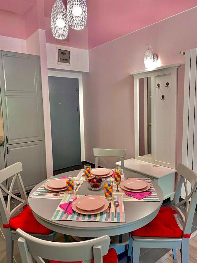 Sweet Pink By Miro Apartment Sinaia Esterno foto