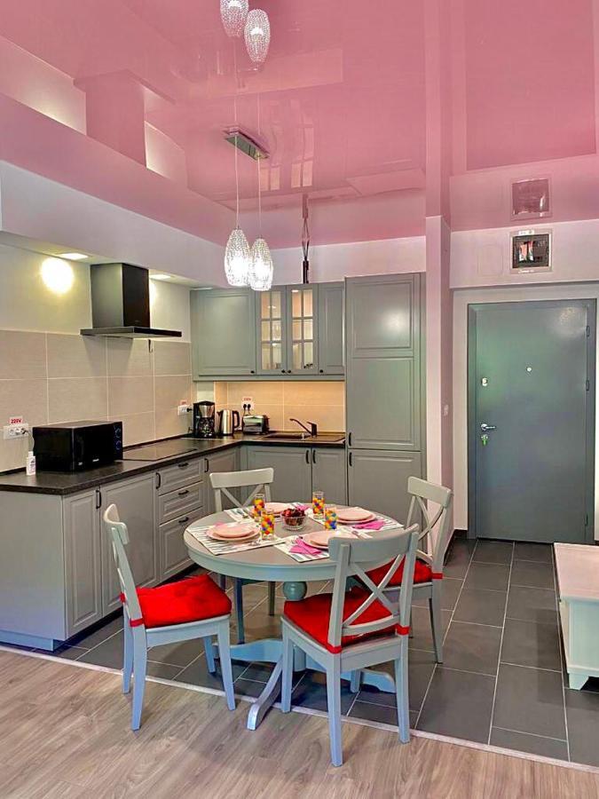 Sweet Pink By Miro Apartment Sinaia Esterno foto