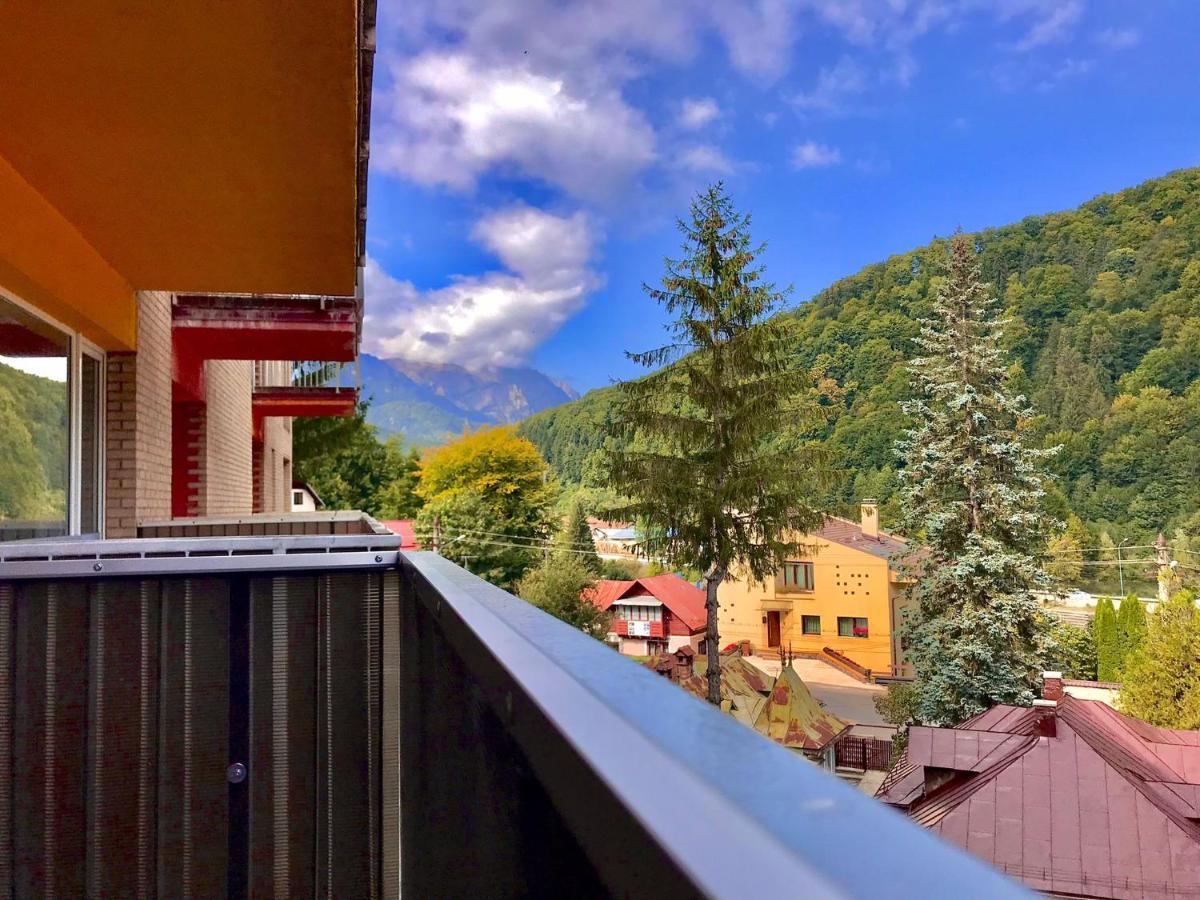 Sweet Pink By Miro Apartment Sinaia Esterno foto